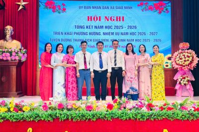 TRƯỜNG THCS GIAO PHONG DỰ HỘI NGHỊ TỔNG KẾT NĂM HỌC 2025-2026
