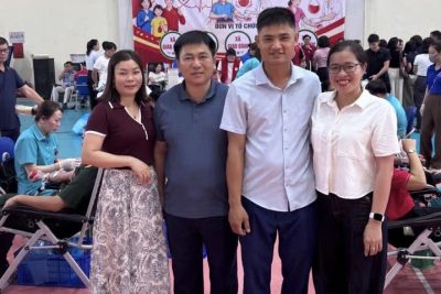SẺ CHIA GIỌT MÁU, TRAO GỬI YÊU THƯƠNG