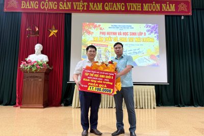 PHỤ HUYNH VÀ HỌC SINH LỚP 9 – TRI ÂN THẦY CÔ, CHIA TAY MÁI TRƯỜNG THCS GIAO PHONG